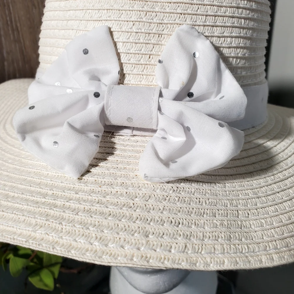 Girls Off-White Wide-Brimmed Straw Hat with Bow- Ages 4-7